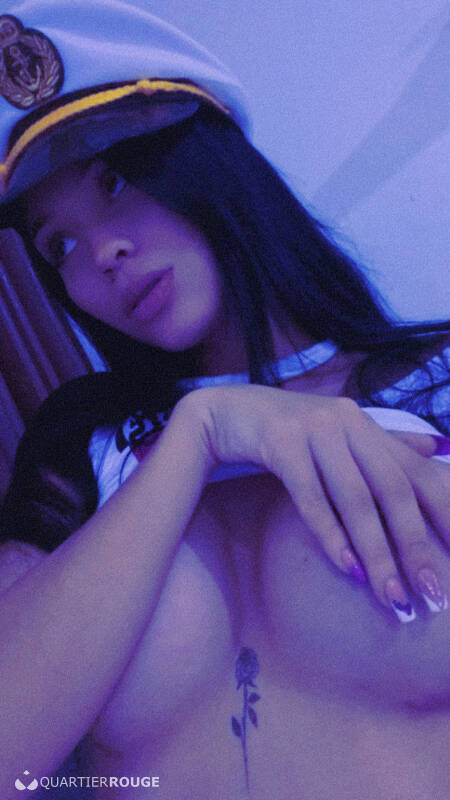 Mia (Photo)