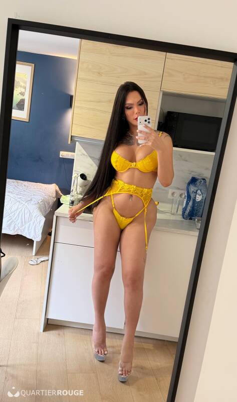 Lara (Photo)