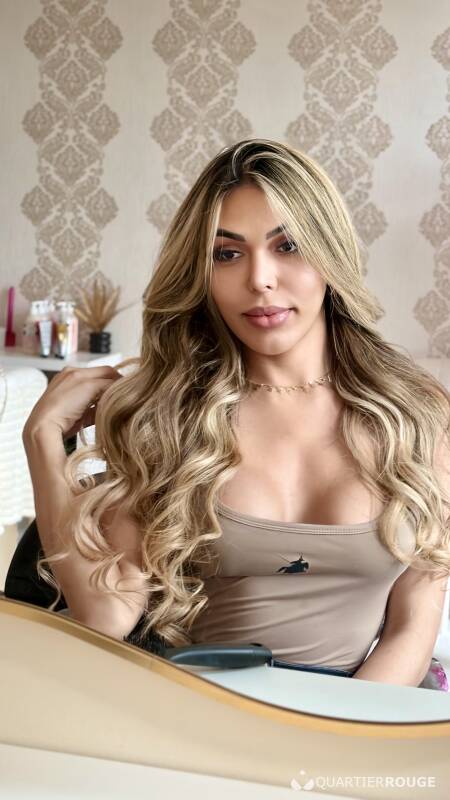 Laura (Photo)