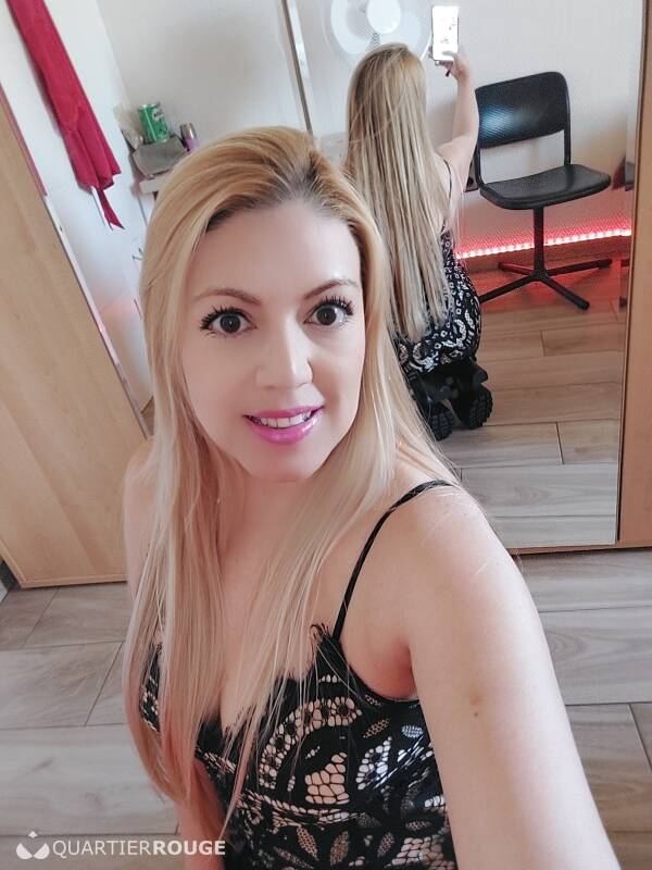 SOFIA LATINA (Photo)