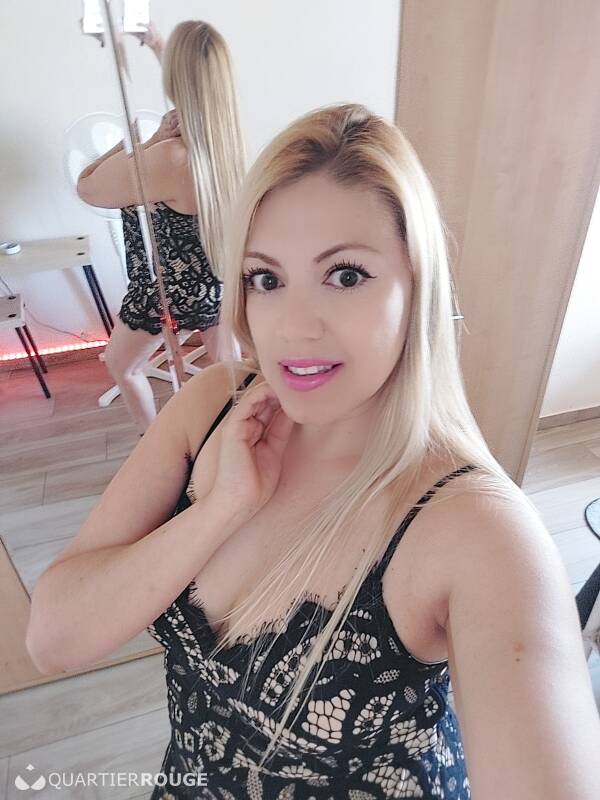 SOFIA LATINA (Photo)