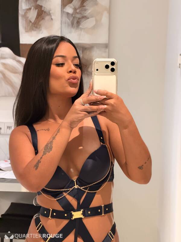 Maya (Photo)
