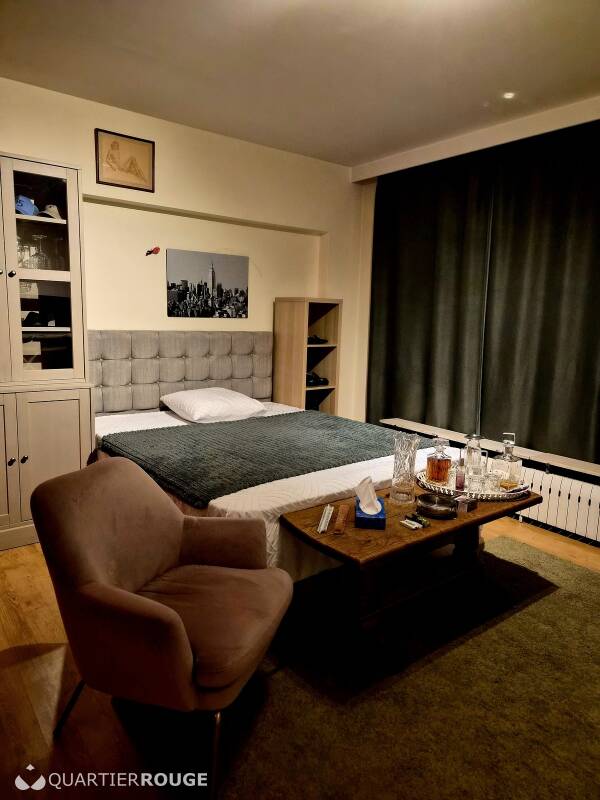 Defne (Photo)