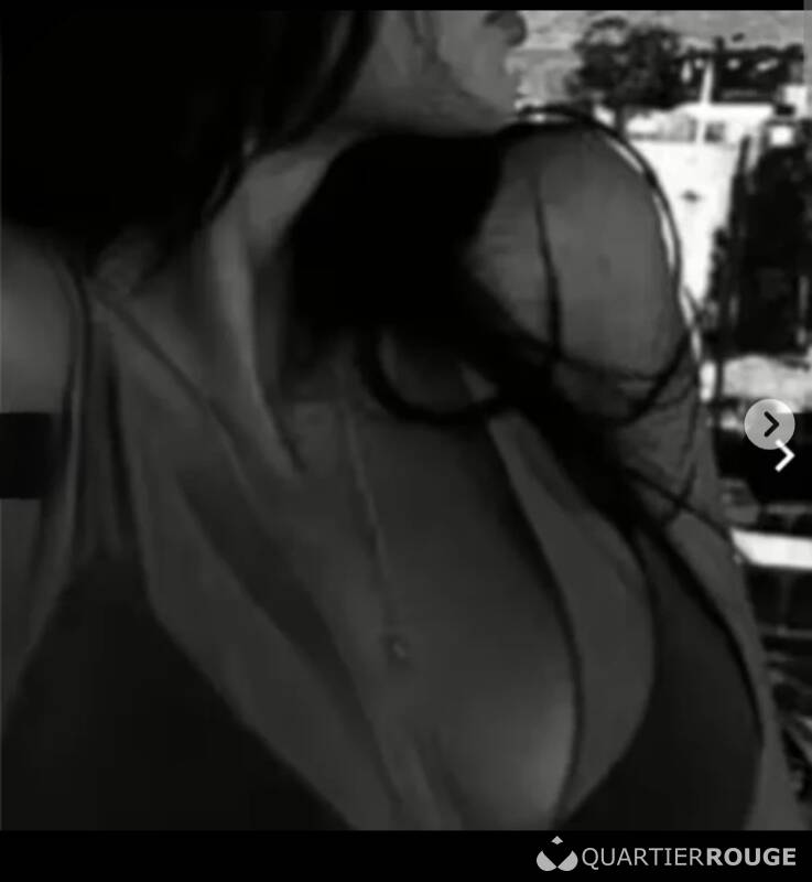 Natasha Blue (Photo)