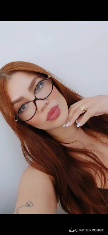 Aline (Photo)