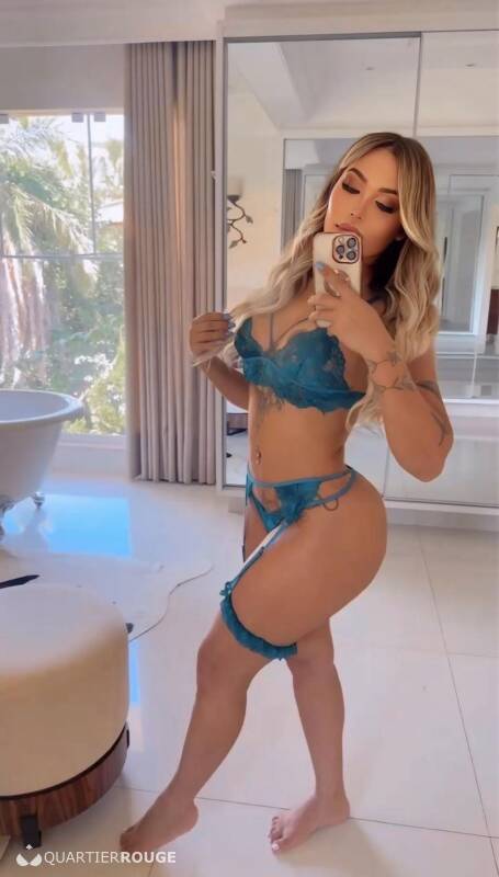 Ana Carolina (Photo)