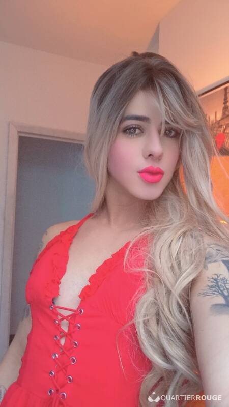 Dhara laurenn (Photo)