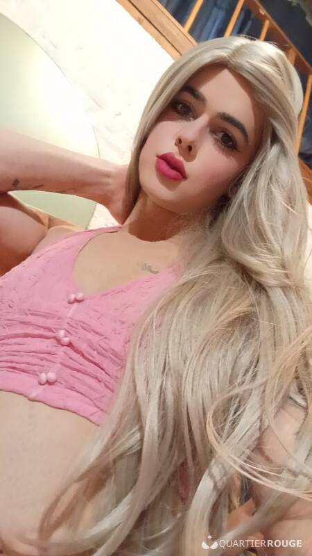 Dhara laurenn (Photo)