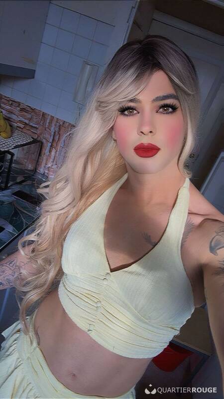 Dhara laurenn (Photo)