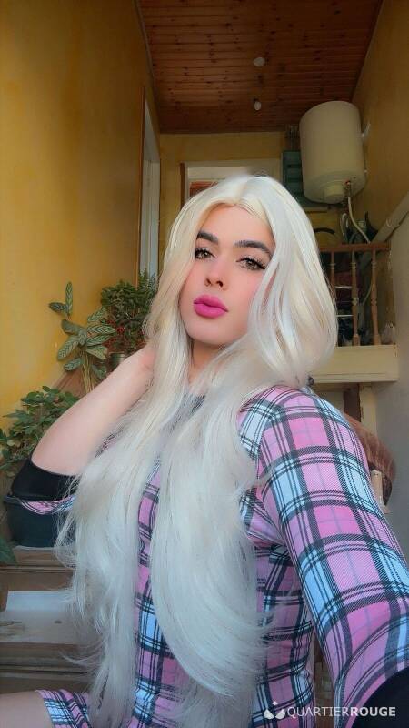 Dhara laurenn (Photo)