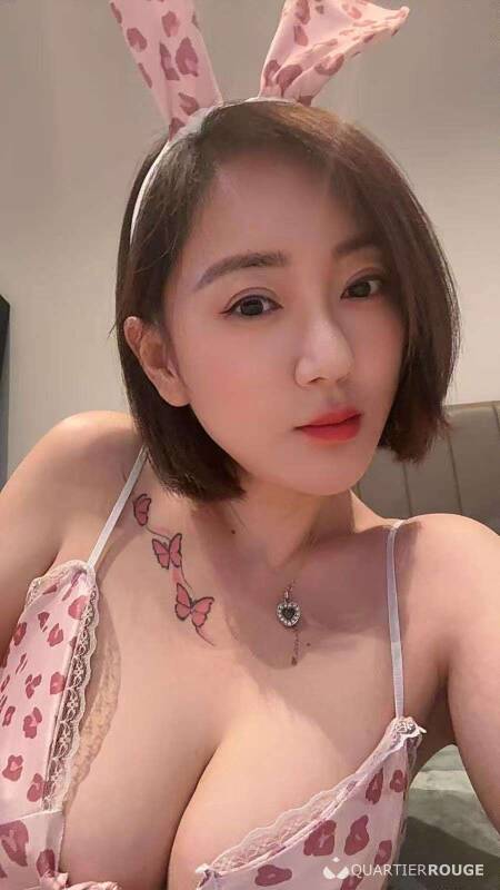 Gina (Photo)