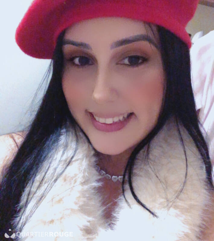 Letcia Latina (Photo)