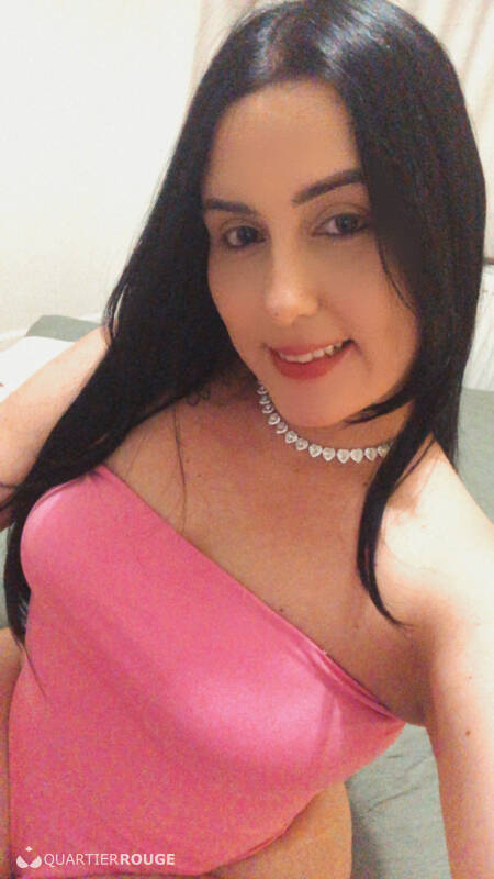 Letcia Latina (Photo)