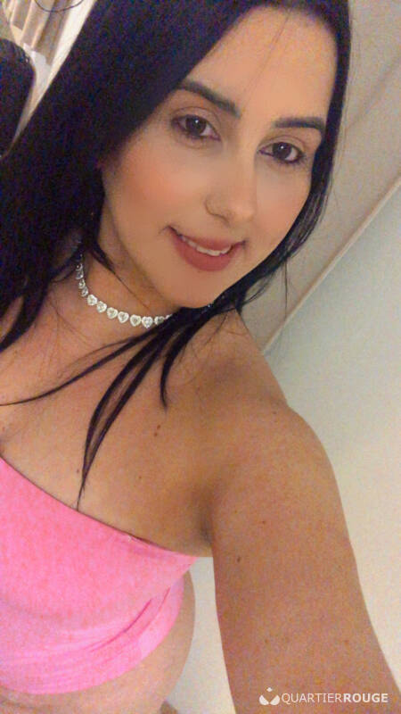 Letcia Latina (Photo)