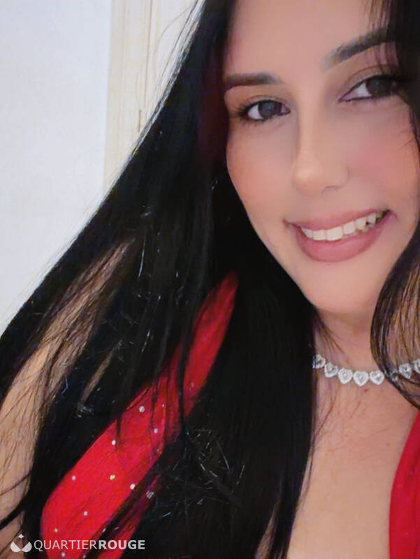 Letícia Latina (Photo)