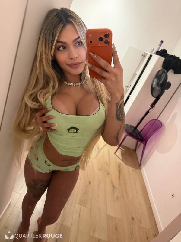 Emilly Dubois (Photo)