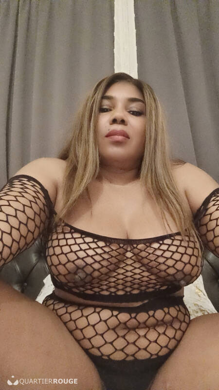 Yulieh la ardiente (Photo)