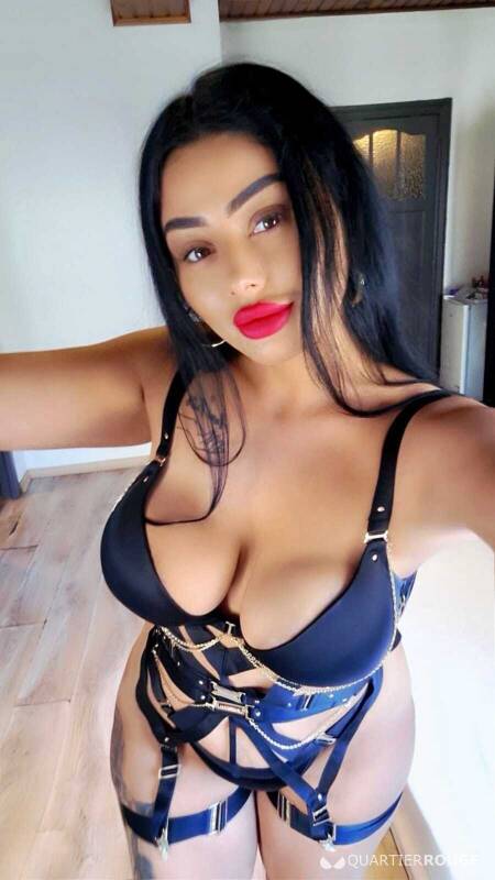 Amira (Photo)