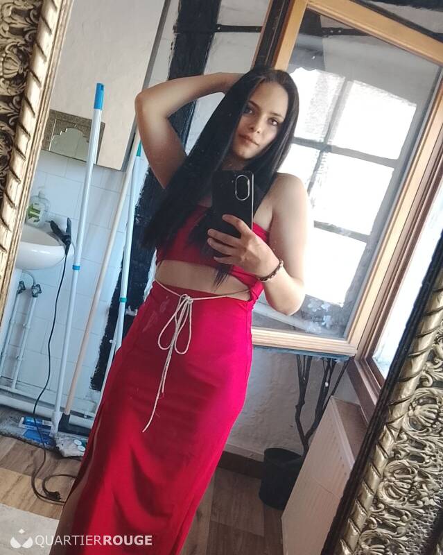 Nicoleta (Photo)