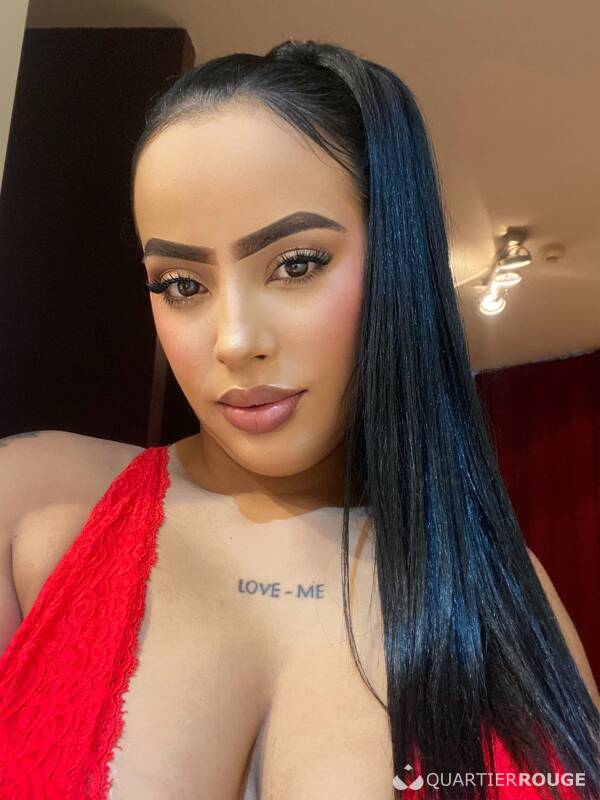 Karoline Andrade (Photo)