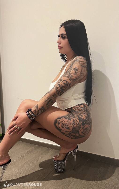 Ayline (Photo)
