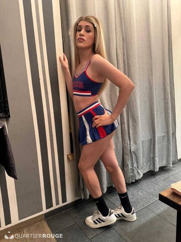 Laura Last Days (Photo)