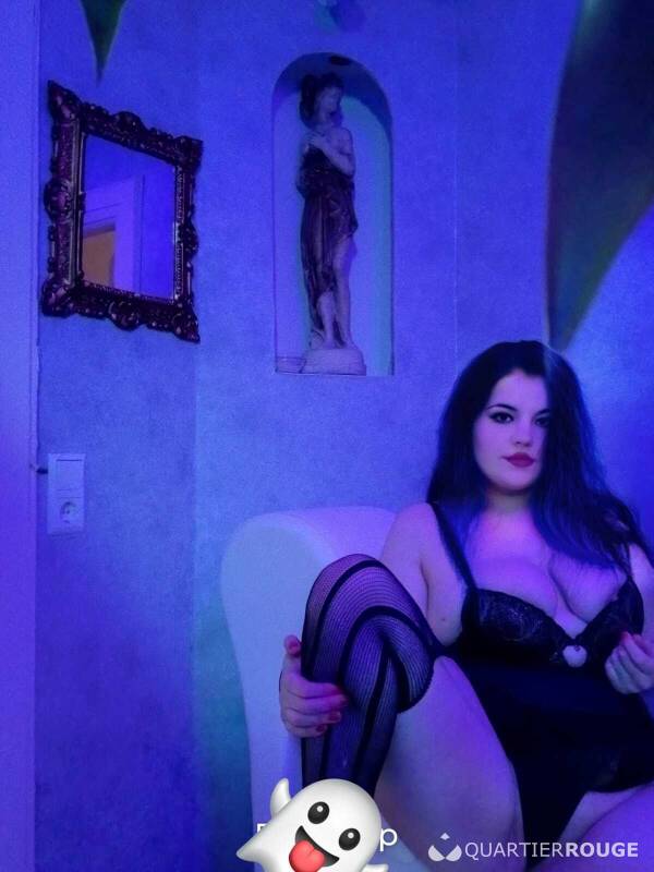 Madalina (Photo)