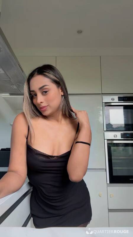 Isa (Photo)