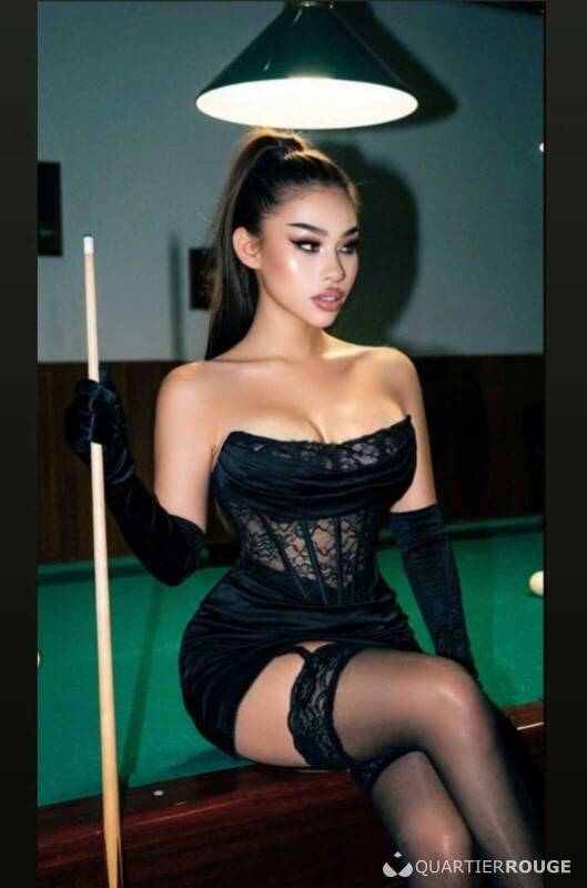 STACY QUEEN (Photo)