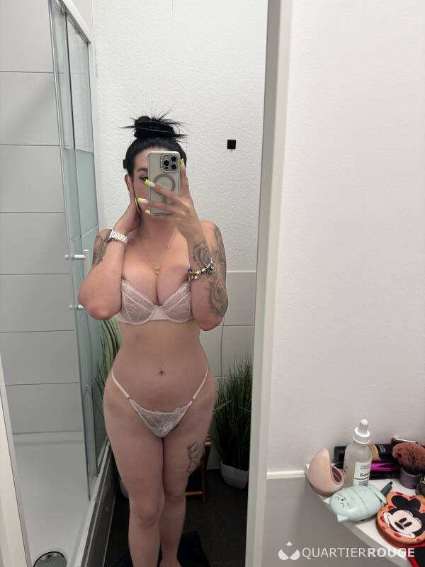 Samantha (Photo)