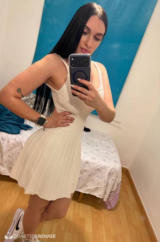 Laura (Photo)