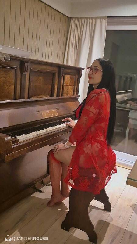 Tania santana (Photo)