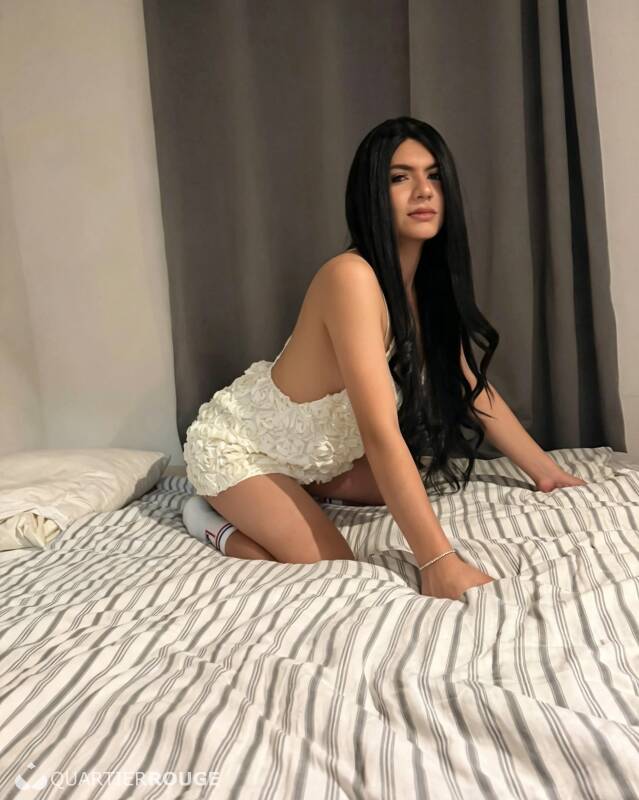 Luna (Photo)