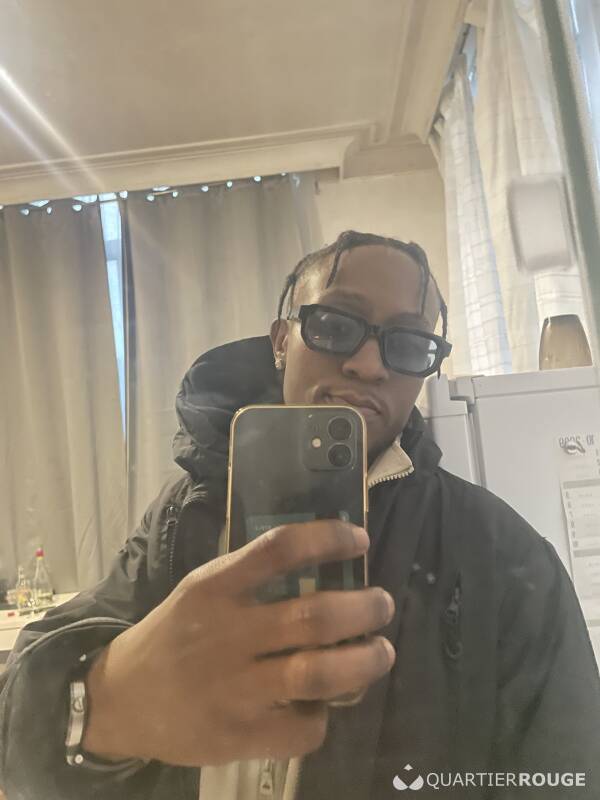 Steve Juliano (Photo)