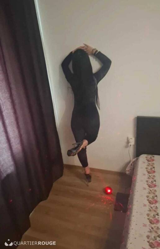 Alexia Now in Ton (Photo)