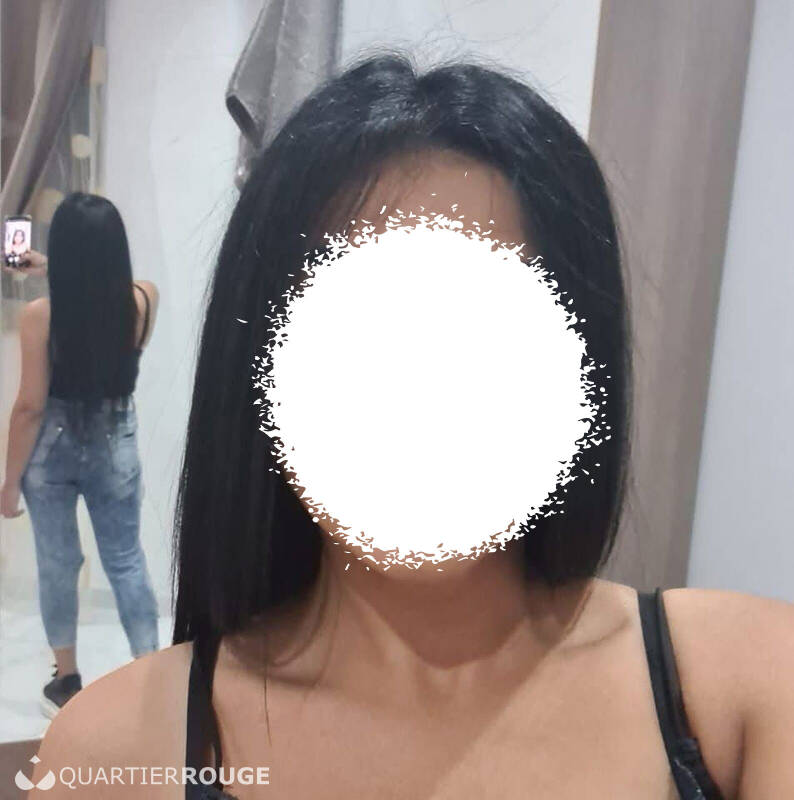 Yonela Anal (Photo)