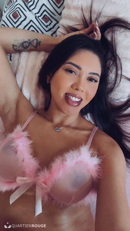 Pamela (Photo)