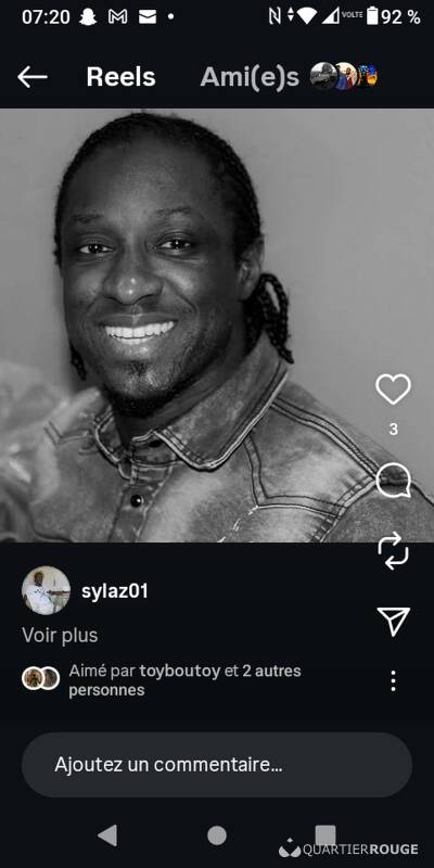 Blackcakecocker (Photo)