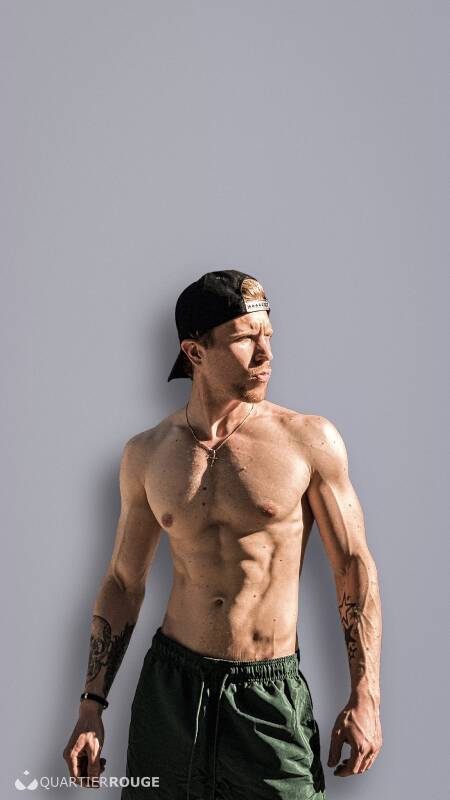 Igor (Photo)