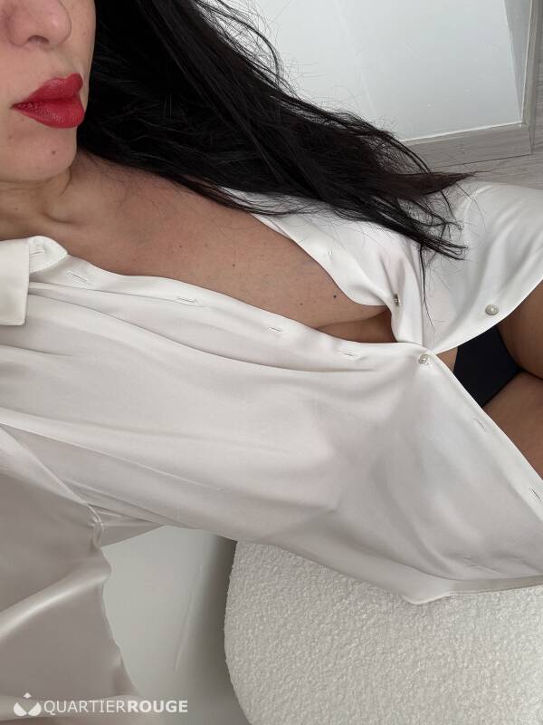 Alya (Photo)