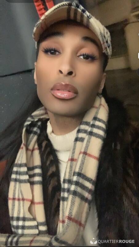 Aaliyaah (Photo)