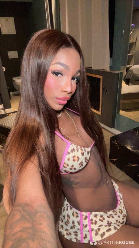 EbonyXliz (Photo)