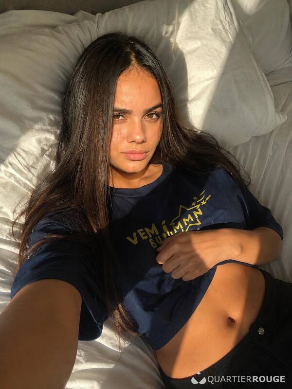 Lavinia (Photo)