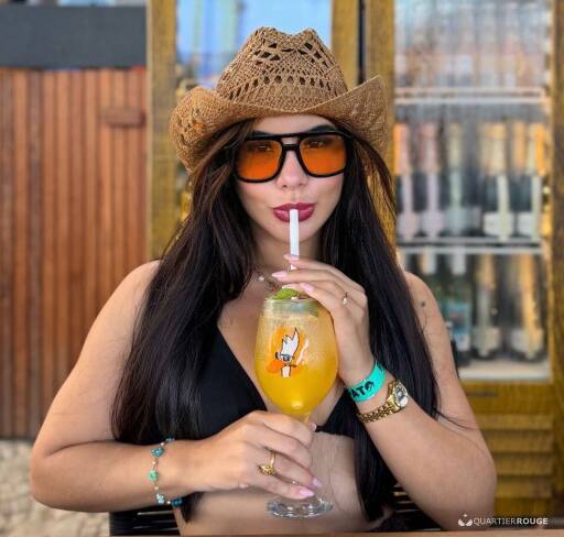 Larissa (Photo)