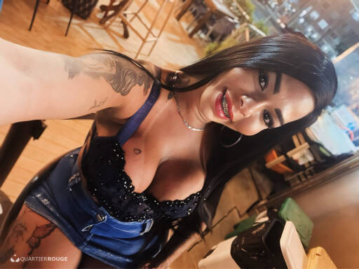 Allana Beatriz (Photo)