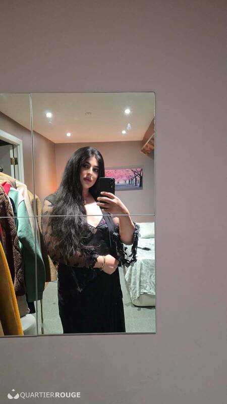 Samira (Photo)