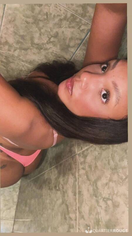 Beca (Photo)