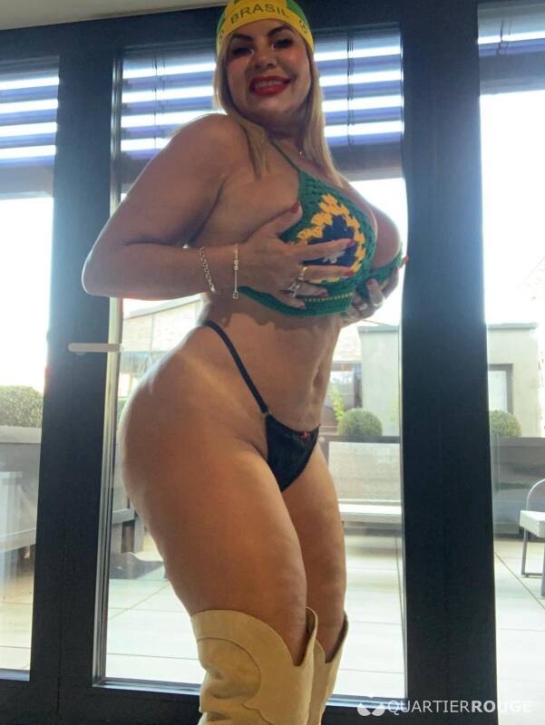 Alexia (Photo)