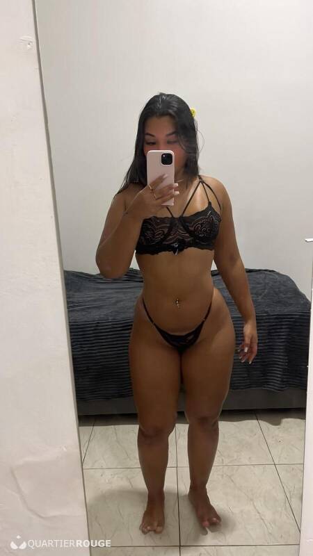 Isa (Photo)