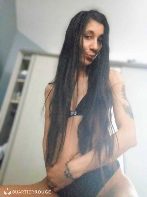 Andreea (Photo)